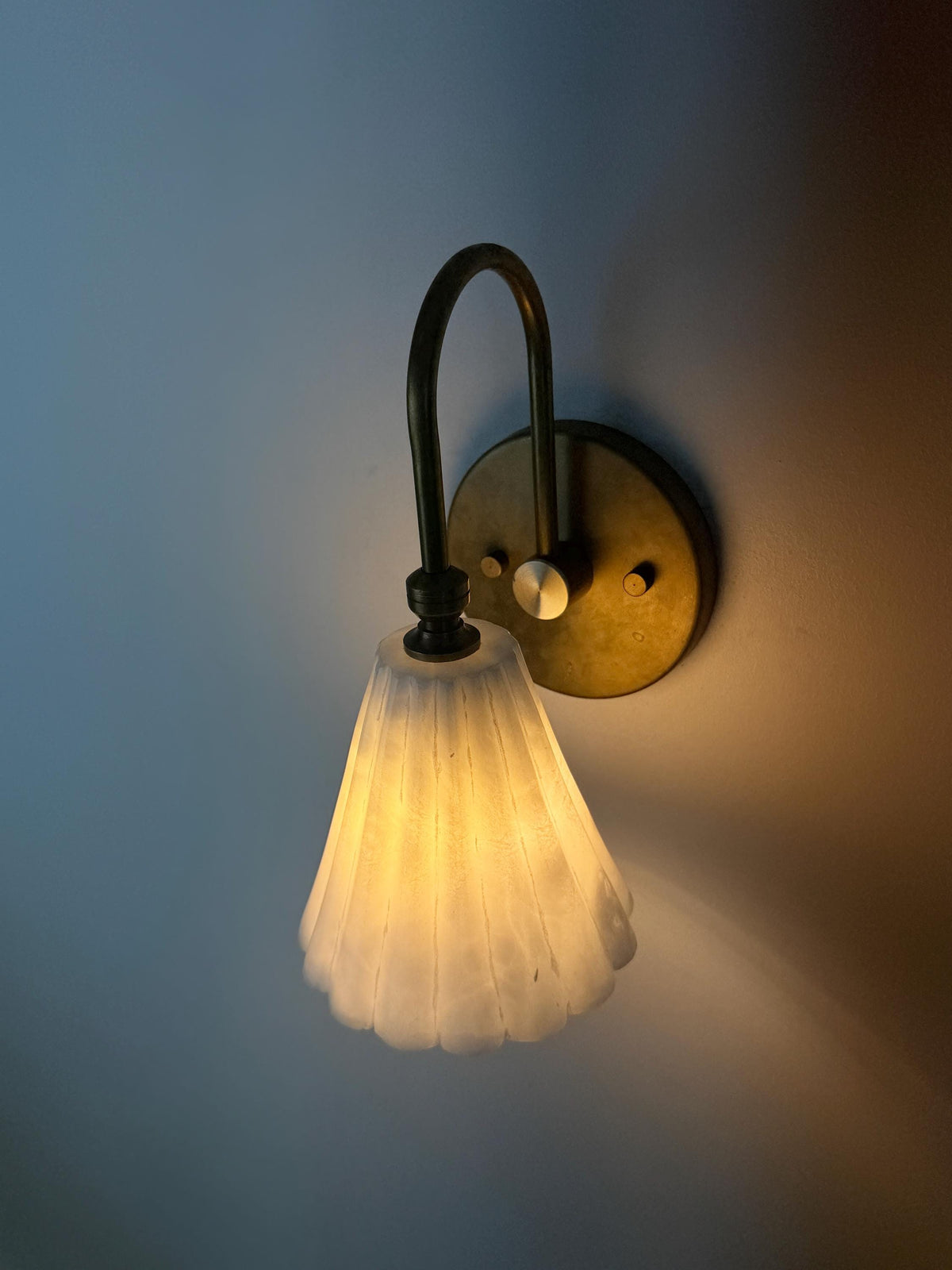 Handmade Alabaster Brass Wall Sconce | Modern Stone Wall Light - optimized image