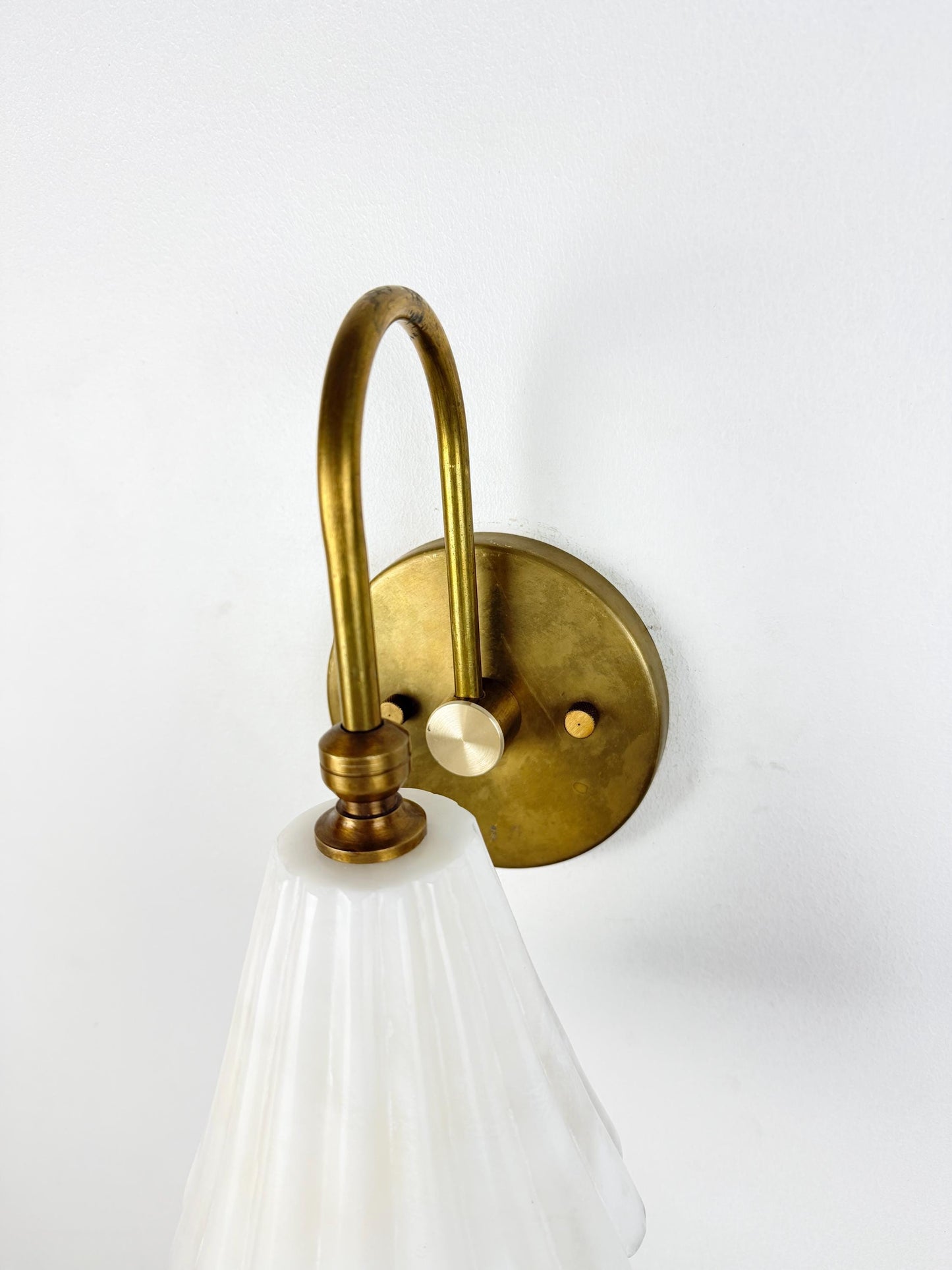 Handmade Alabaster Brass Wall Sconce | Modern Stone Wall Light - optimized image