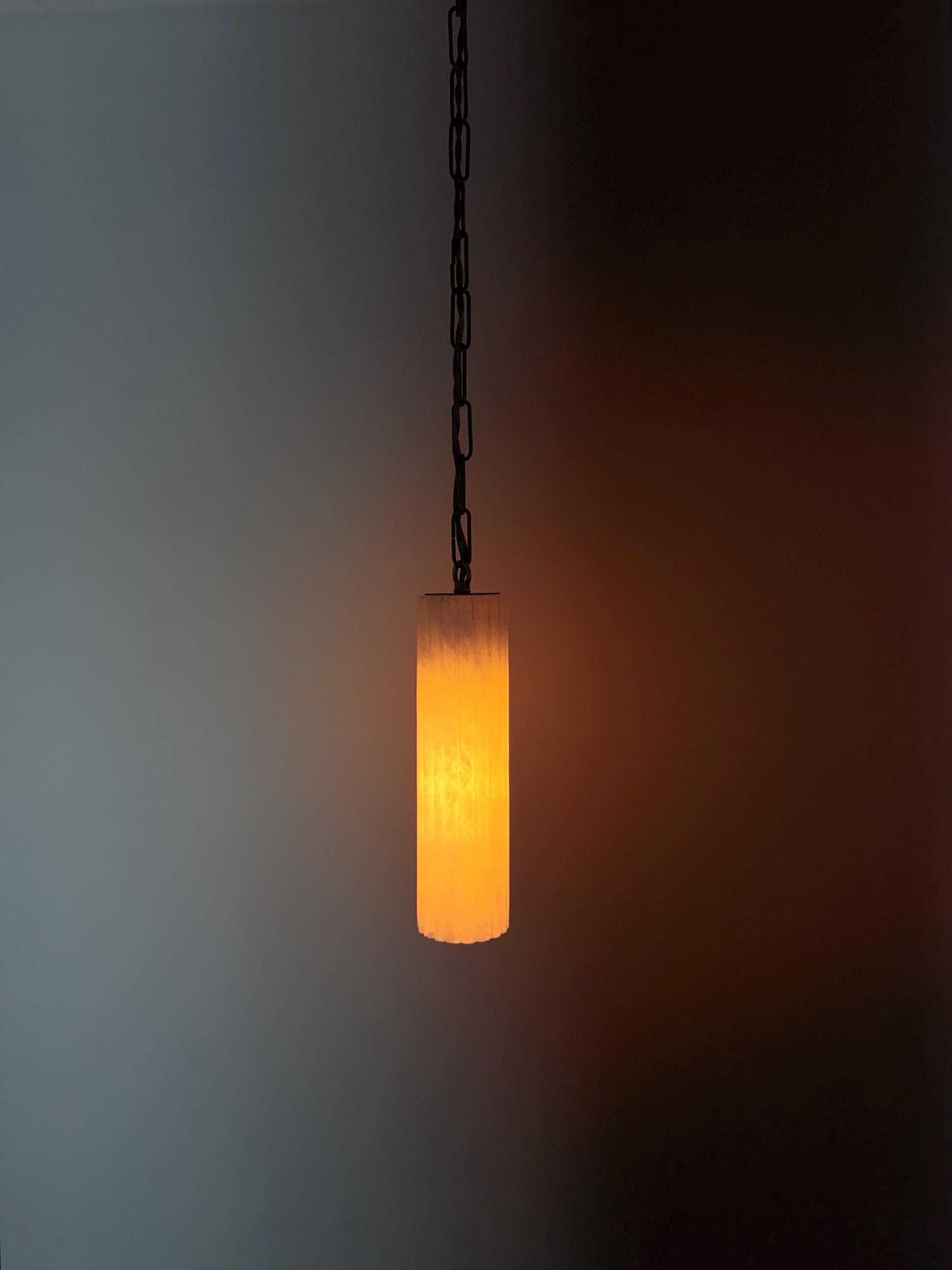 Handmade Fluted Alabaster Pendant Light – Solid Brass Chain Ceiling Fixture - optimized image