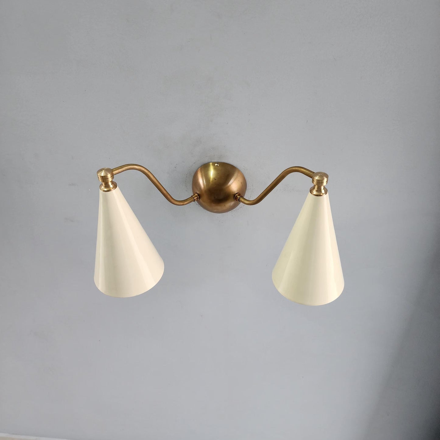 Double Cone Brass Wall Sconce – Mid‑Century Modern Wall Lamp with Ivory Shades