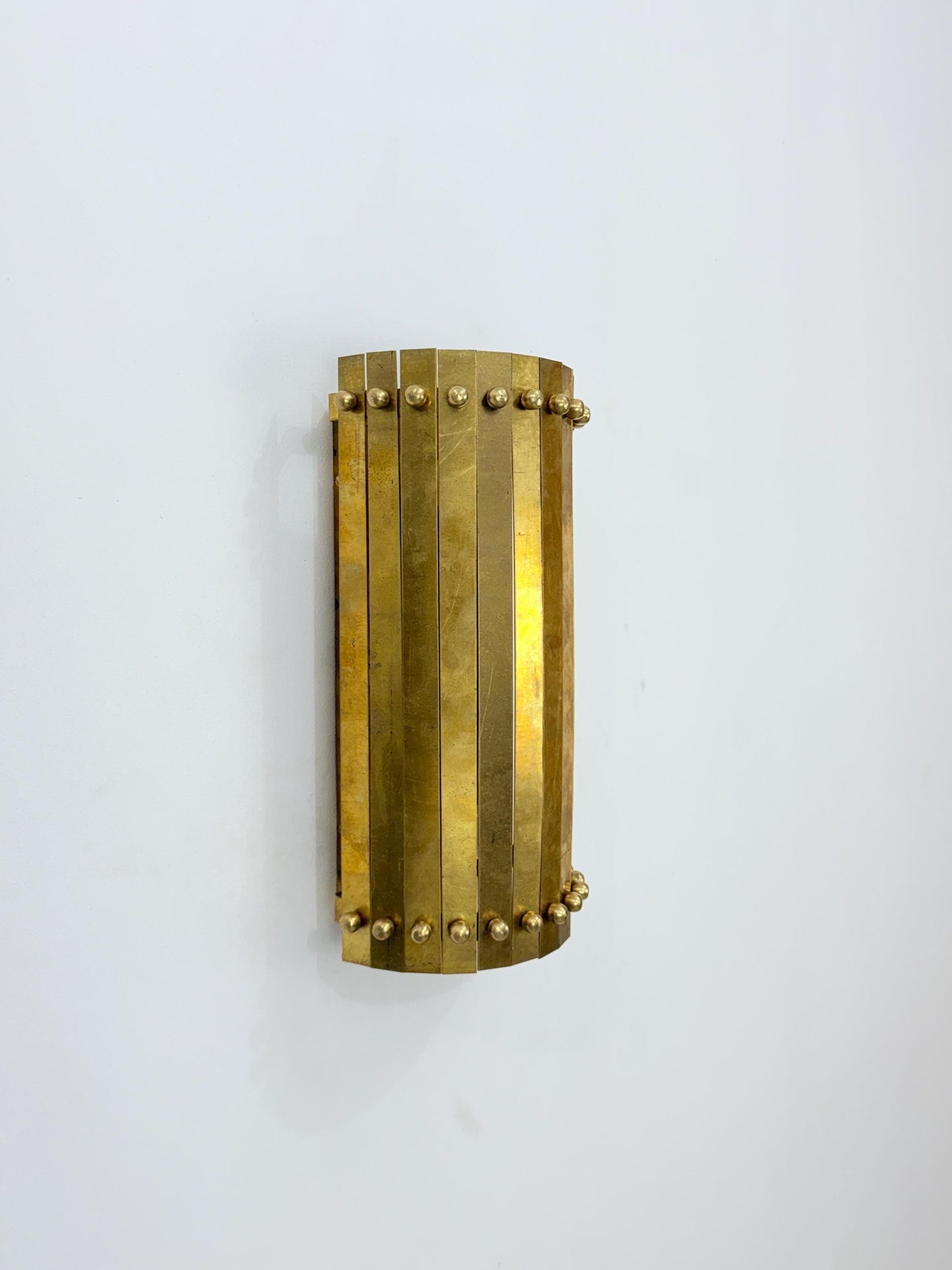Riveted Brass Wall Sconce Handmade Modern Brass Light Fixture for Bedroom, Hallway, Bathroom & Entryway Decor