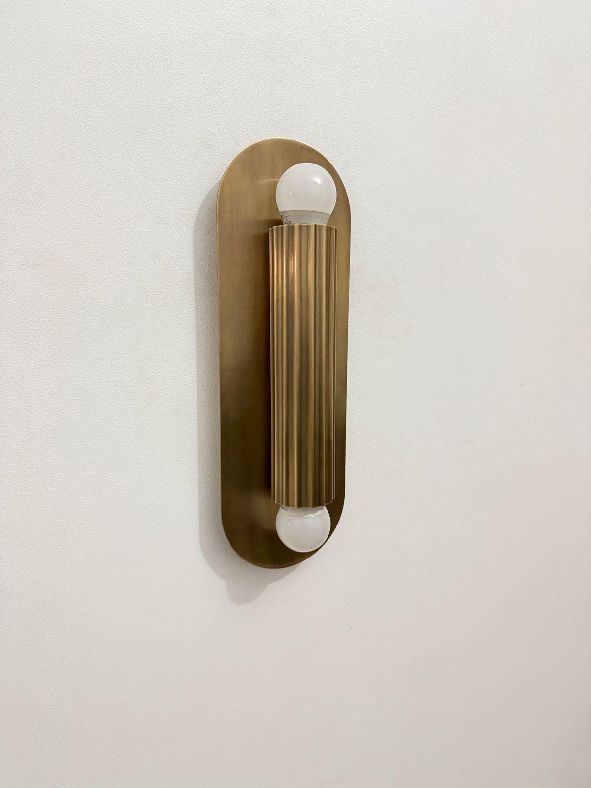 Modern Fluted Brass Wall Sconce | Mid Century Handmade Lamp | Luxury Vanity Light - optimized image