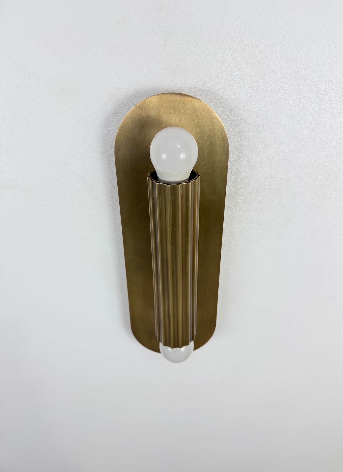 Modern Fluted Brass Wall Sconce | Mid Century Handmade Lamp | Luxury Vanity Light - optimized image