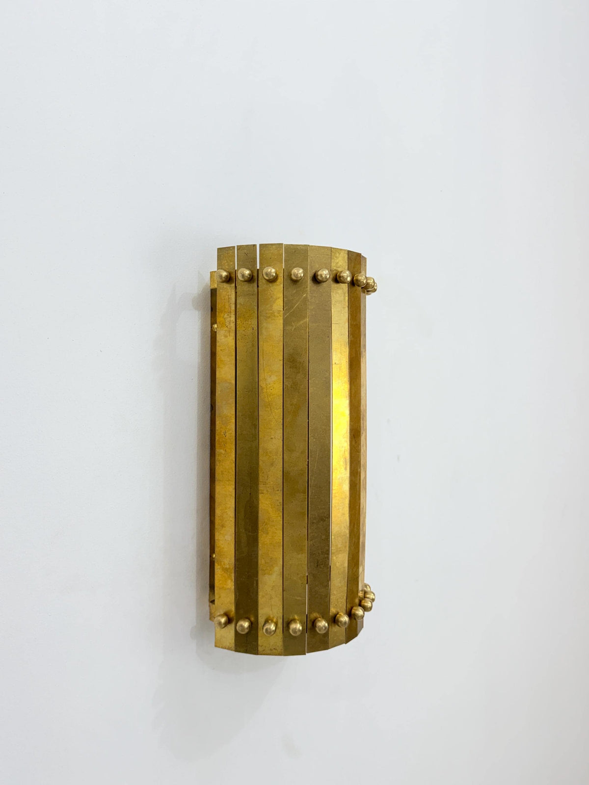 Riveted Brass Wall Sconce Handmade Modern Brass Light Fixture for Bedroom, Hallway, Bathroom & Entryway Decor - optimized image